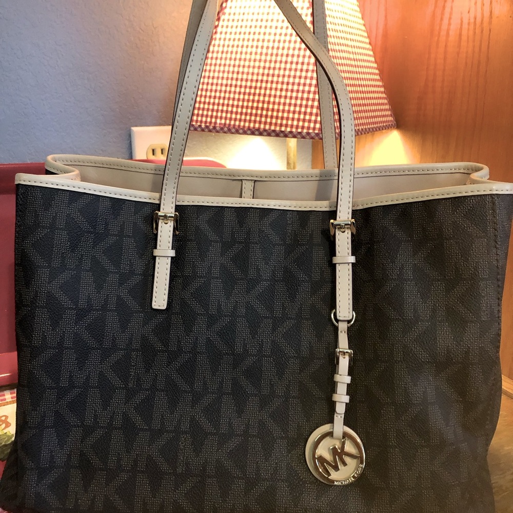 Michael Kors Shoulder/Tote Bag